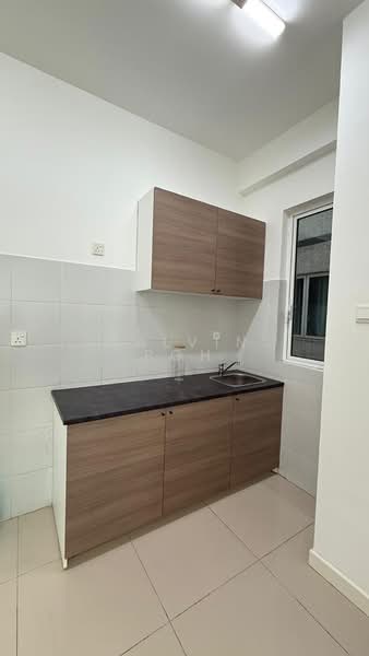 Service Residence for Sale at Southbank Residence - Calvin Poh - Kitchen - PropertyGuru.com.my