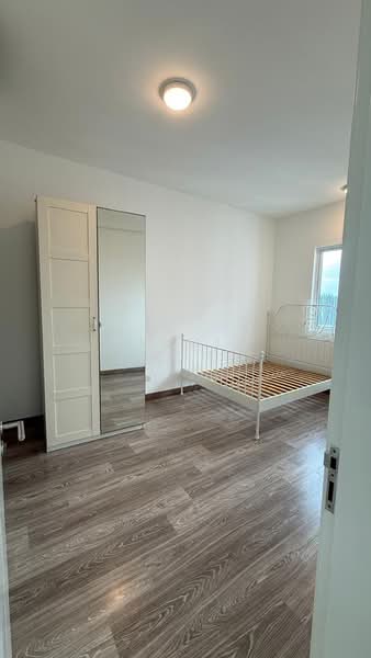 Service Residence for Sale at Southbank Residence - Calvin Poh - Bedroom - PropertyGuru.com.my