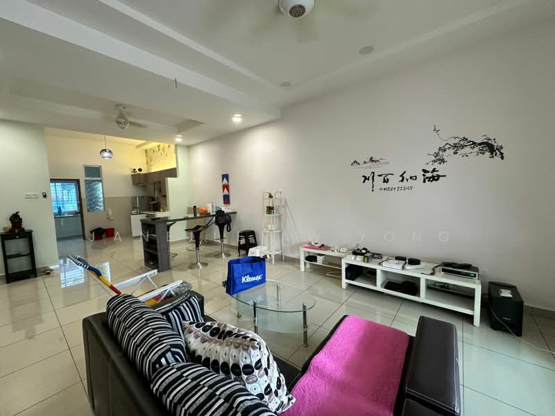 2-storey Terraced House for Sale in Nusa Sentral (Iskandar Puteri (Nusajaya)) - Janelle Aw Yong - Living Room - PropertyGuru.com.my