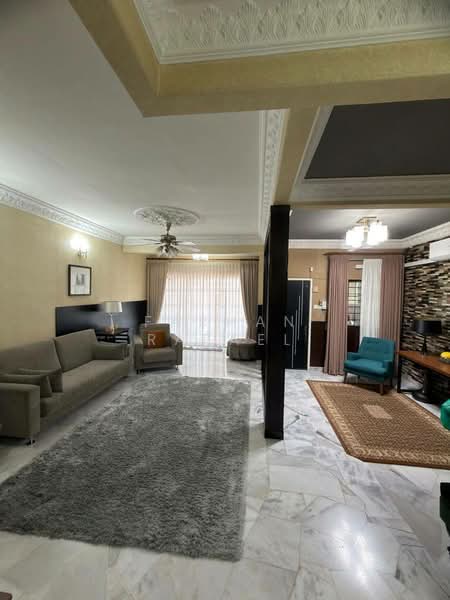 2-storey Terraced House for Sale in Usj 18 (Subang Jaya) - Farhan Rafael - Living Room - PropertyGuru.com.my