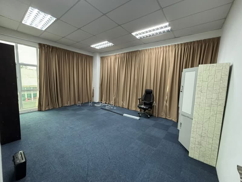 Shop for Rent in Bandar Puteri Puchong (Puchong) - Jarren Tan - Interior - PropertyGuru.com.my