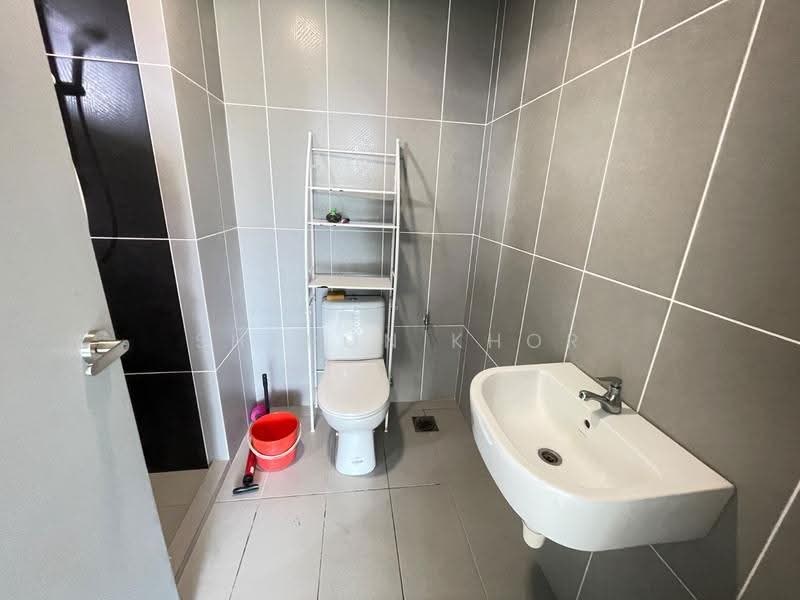 Condominium for Rent at Sierra East - Sharon Khor - Bathroom - PropertyGuru.com.my