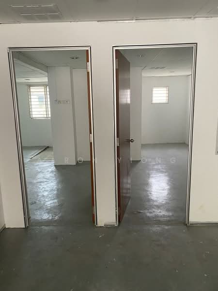 Kedai untuk Dijual di Seksyen 4 (Petaling Jaya) - Aaron Yiong - Interior - PropertyGuru.com.my