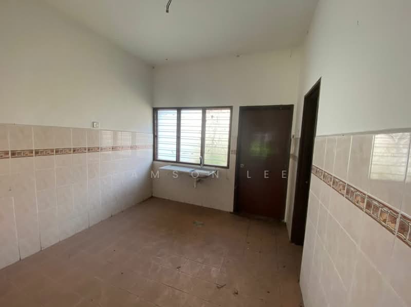 2-storey Terraced House for Sale in Alam Perdana (Puncak Alam) - Samson Lee - Kitchen - PropertyGuru.com.my