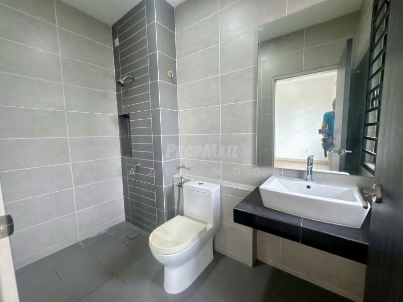 2-storey Terraced House for Sale in Elmina (Shah Alam) - Fazie Noor - Bathroom - PropertyGuru.com.my