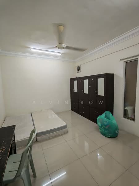 Kondominium untuk Disewa di Platinum Lake PV 15 - Alvin Sow - Bedroom - PropertyGuru.com.my