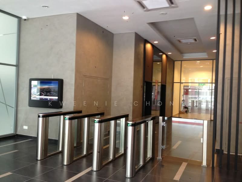 Office for Sale in Sungai Besi (Kuala Lumpur) - Kweenie Chong - Entrance - PropertyGuru.com.my