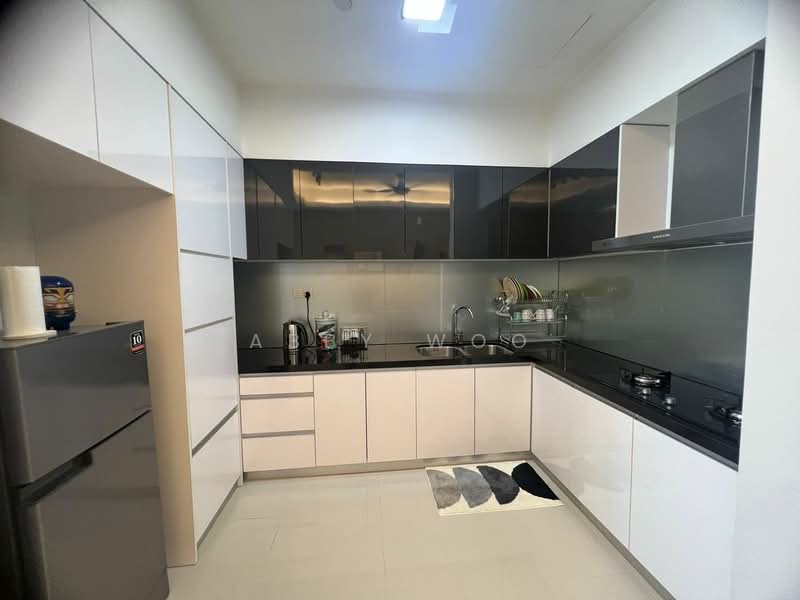 Servis Apartment untuk Disewa di The Azure Residences - Abby Woo - Kitchen - PropertyGuru.com.my