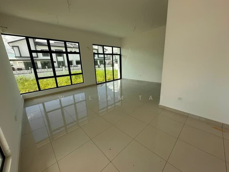 Rumah Kluster untuk Dijual di Mutiara Rini (Skudai) - William Tay - Living Room - PropertyGuru.com.my