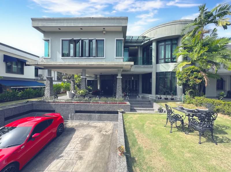 Rumah Berkembar untuk Dijual di Seksyen 13 (Shah Alam) - Adzura Zamedin - Exterior - PropertyGuru.com.my