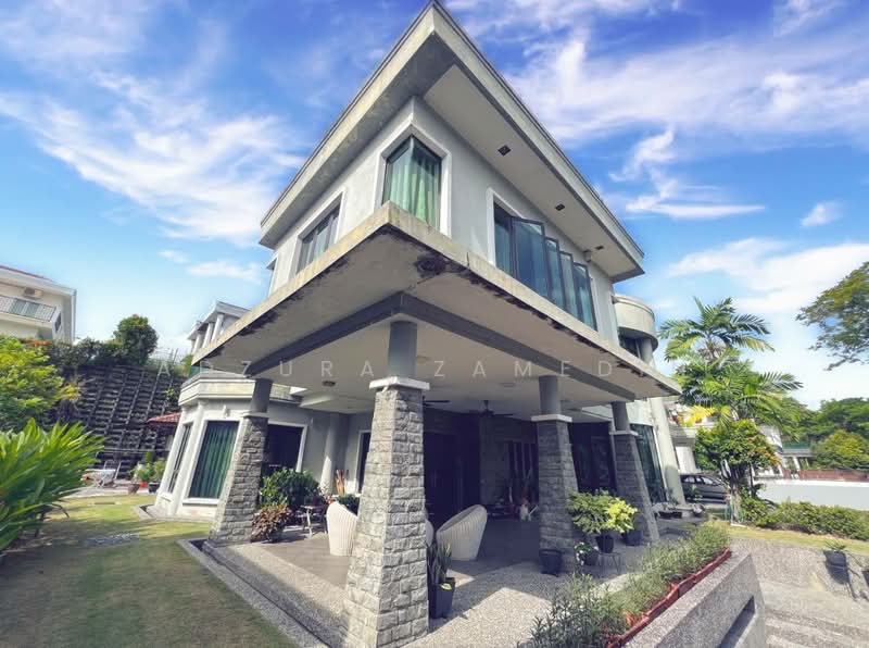 Rumah Berkembar untuk Dijual di Seksyen 13 (Shah Alam) - Adzura Zamedin - Exterior - PropertyGuru.com.my