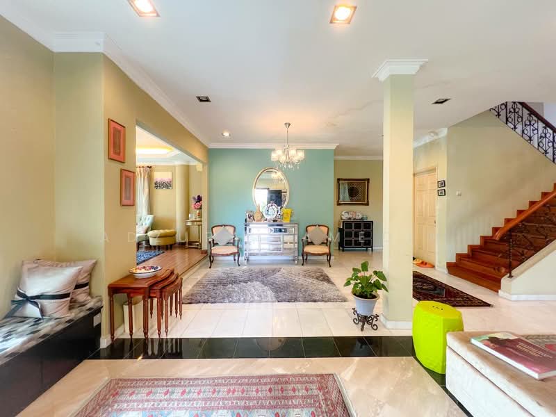 Rumah Berkembar untuk Dijual di Seksyen 13 (Shah Alam) - Adzura Zamedin - Living Room - PropertyGuru.com.my