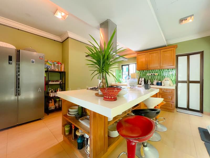 Rumah Berkembar untuk Dijual di Seksyen 13 (Shah Alam) - Adzura Zamedin - Kitchen - PropertyGuru.com.my