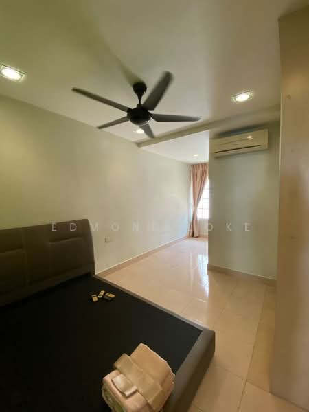 Rumah Teres 3-Tingkat untuk Dijual di Laman Rimbunan (Kepong) - Edmond Loke - Bedroom - PropertyGuru.com.my