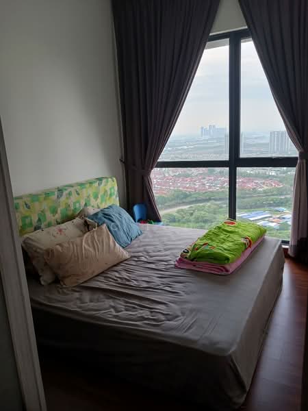 Service Residence for Sale at SUNSURIA FORUM SERVICED APARTMENT - JC Looi - Bedroom - PropertyGuru.com.my