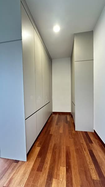 Kondominium untuk Dijual di Muze @ PICC - Rainny Wong - Corridor - PropertyGuru.com.my