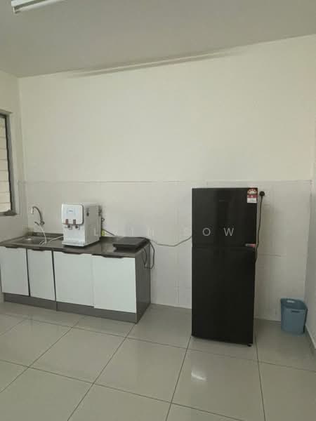 Service Residence for Rent at Platinum Lake PV 21 - Alvin Sow - Kitchen - PropertyGuru.com.my