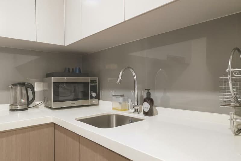 Service Residence for Sale at Causewayz Square @ JBCC - Xin Yi - Kitchen - PropertyGuru.com.my