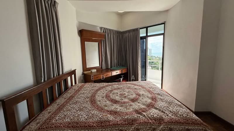Kondominium untuk Dijual di Marina Tower (Ratu Mutiara) - Ted Tan - Bedroom - PropertyGuru.com.my