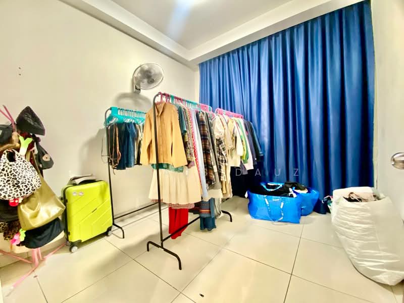 Service Residence for Sale at KL Traders Square - Firdaus Dauz - PropertyGuru.com.my