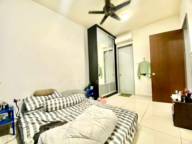Service Residence for Sale at KL Traders Square - Firdaus Dauz - PropertyGuru.com.my