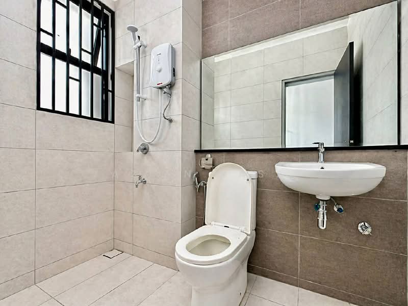 2-storey Terraced House for Sale in Elmina (Shah Alam) - Azian Nasa - PropertyGuru.com.my