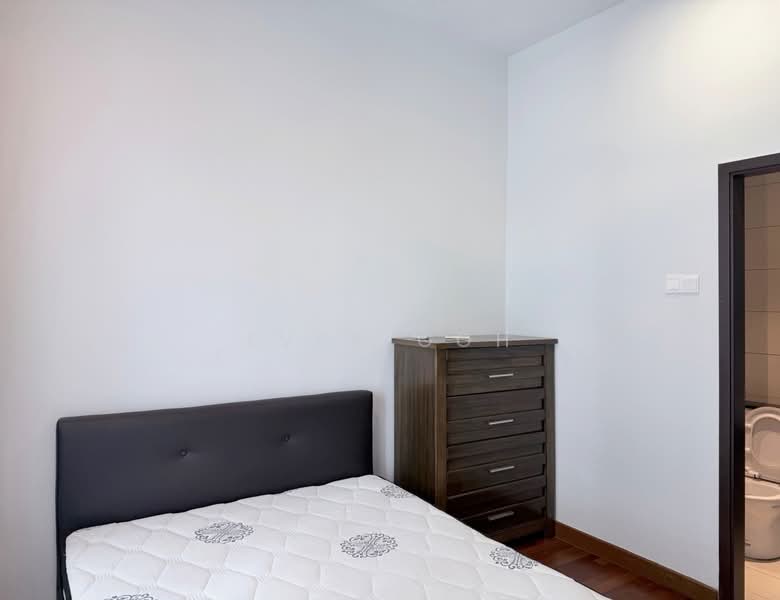 Condominium for Rent at Marinox Sky Villas - Even Goh - Second Bedroom - PropertyGuru.com.my