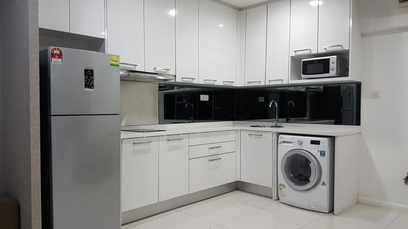 Service Residence for Sale at Mercu Summer Suites - Angel Foo - Kitchen - PropertyGuru.com.my