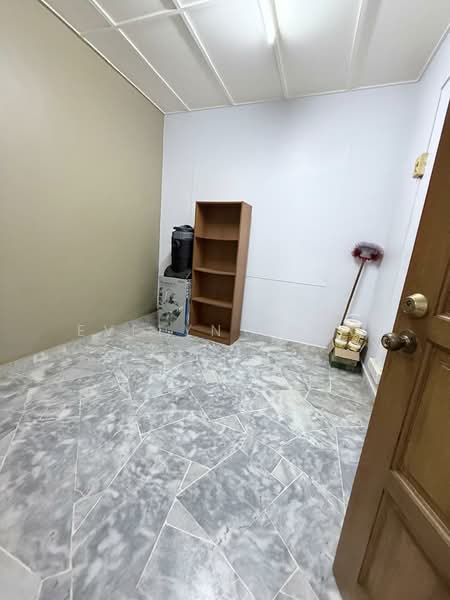 1-storey Terraced House for Sale in Bandar Bukit Beruntung (Bukit Beruntung) - Evelyn Khoo - Room - PropertyGuru.com.my