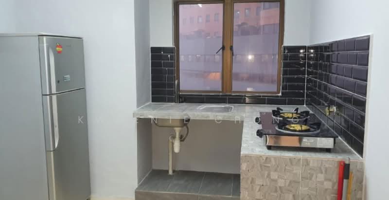 Condominium for Rent at Villa Putra - Kweenie Chong - Kitchen - PropertyGuru.com.my