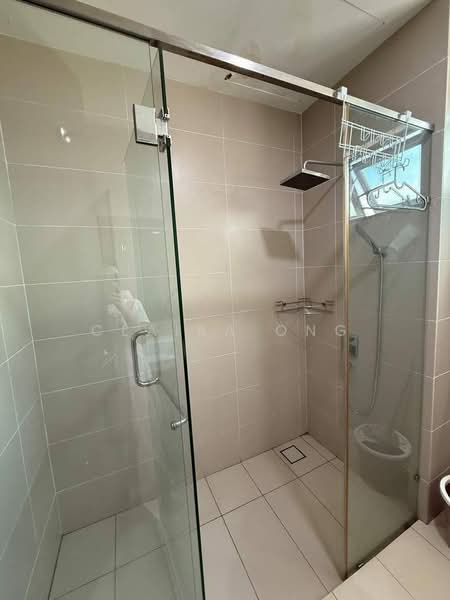 Servis Apartment untuk Disewa di Green Haven - Claira Ong - Bathroom - PropertyGuru.com.my