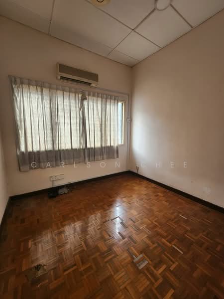 Rumah Teres untuk Dijual di Usj 4 (Subang Jaya) - Carlson Chee - PropertyGuru.com.my