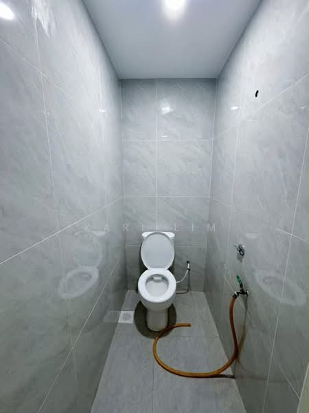 Rumah Teres 2 Tingkat untuk Dijual di Taman Sentosa (Johor Bahru) - Karl Lim - Bathroom - PropertyGuru.com.my