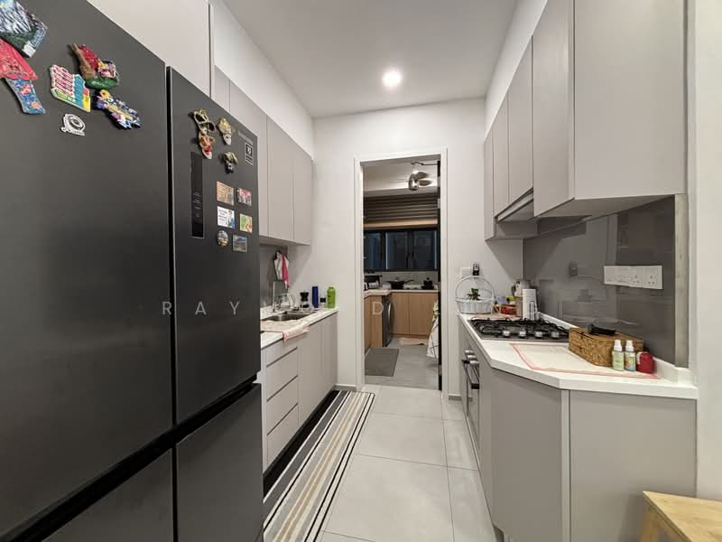 Servis Apartment untuk Dijual di The Goodwood Residence - Raymond Ling - Kitchen - PropertyGuru.com.my