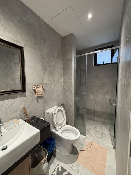 Servis Apartment untuk Dijual di The Goodwood Residence - Raymond Ling - Bathroom - PropertyGuru.com.my