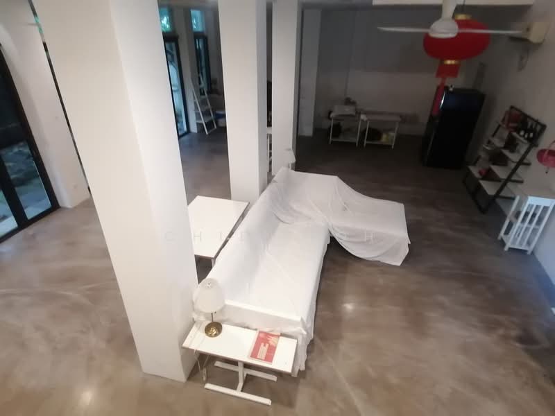 Townhouse for Rent in Pantai Dalam (Pantai) - Chien Koh - Living Room - PropertyGuru.com.my