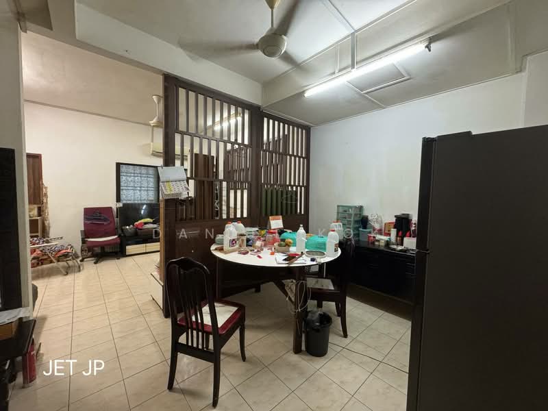 2-storey Terraced House for Sale in Taman Sentosa (Klang) - Daniel Kok - Living Room - PropertyGuru.com.my