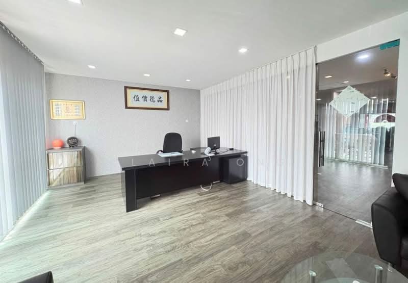 Shop / Office for Rent in Taman Mount Austin (Tebrau) - Claira Ong - Interior - PropertyGuru.com.my