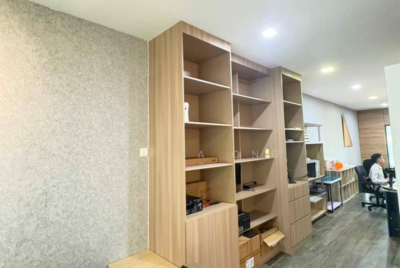 Shop / Office for Rent in Taman Mount Austin (Tebrau) - Claira Ong - Study - PropertyGuru.com.my