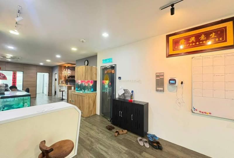 Shop / Office for Rent in Taman Mount Austin (Tebrau) - Claira Ong - Interior - PropertyGuru.com.my