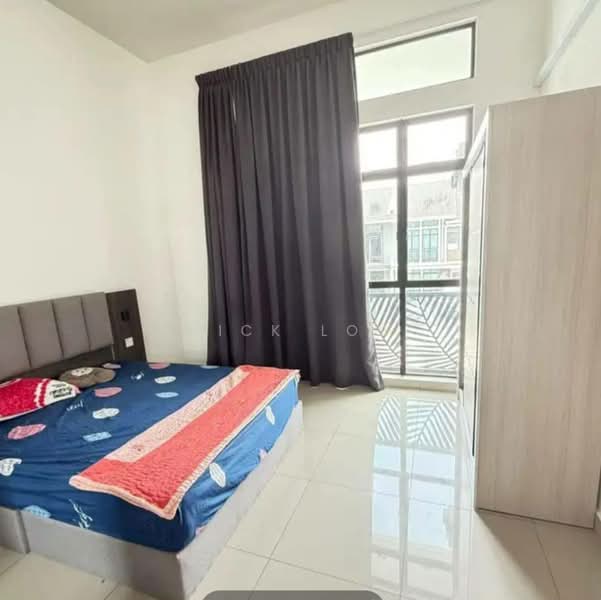 Rumah Teres 2 Tingkat untuk Disewa di Taman Seri Austin (Tebrau) - Nick Low - Bedroom - PropertyGuru.com.my