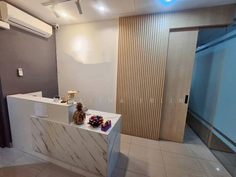 Pejabat untuk Disewa di KLCC (KL City Centre) - Angelina Erlin - Entrance - PropertyGuru.com.my