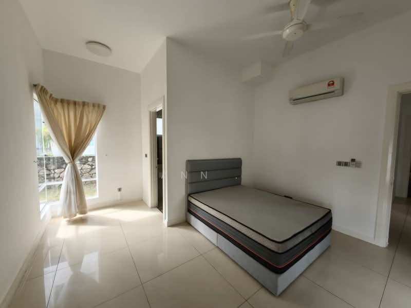 Rumah Banglo untuk Dijual di Iskandar Puteri (Nusajaya) (Johor) - Ann . - Bedroom - PropertyGuru.com.my