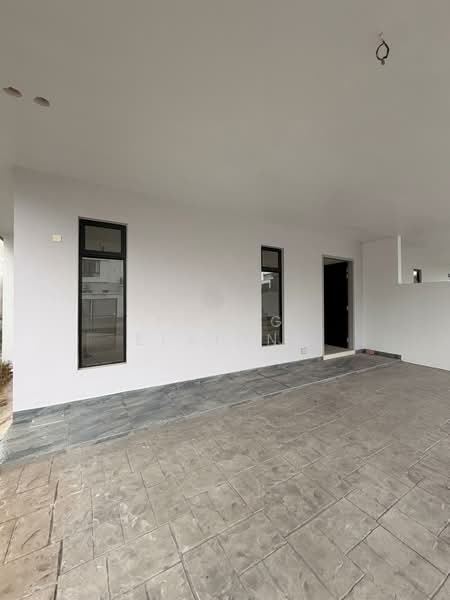 Cluster House for Sale in Taman Mount Austin (Tebrau) - Phang Elainne - Exterior - PropertyGuru.com.my