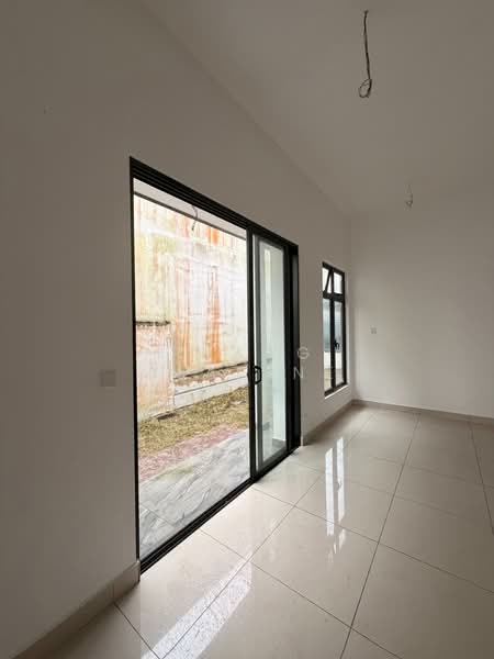 Cluster House for Sale in Taman Mount Austin (Tebrau) - Phang Elainne - Interior - PropertyGuru.com.my
