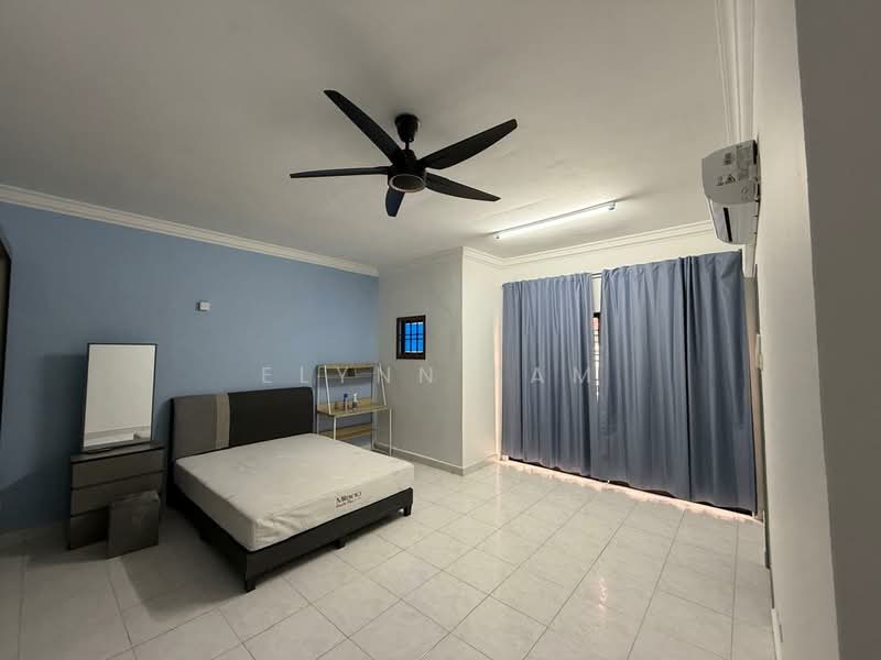 Rumah Teres 2 Tingkat untuk Disewa di Permas Jaya (Johor) - Elynn Lam - Bedroom - PropertyGuru.com.my