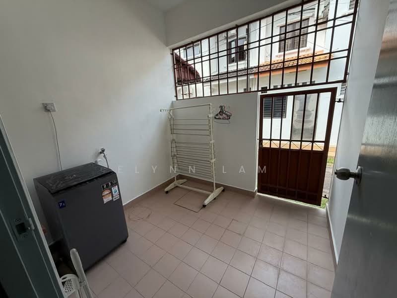 Rumah Teres 2 Tingkat untuk Disewa di Permas Jaya (Johor) - Elynn Lam - PropertyGuru.com.my