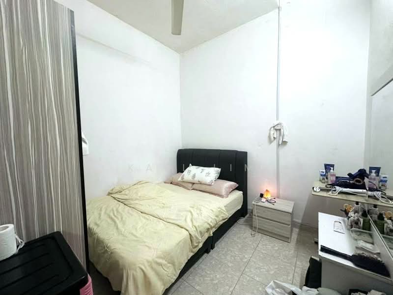 Rumah Teres 1 Tingkat untuk Dijual di Taman Setia Indah (Tebrau) - Karl Lim - Bedroom - PropertyGuru.com.my