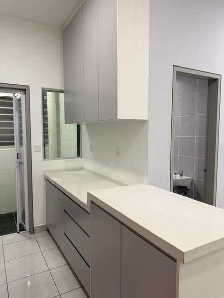 Apartment for Rent at Idaman Melur @ Cybersouth - Aaden Lim - Kitchen - PropertyGuru.com.my