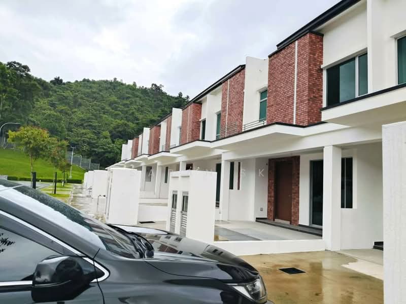 2-storey Terraced House for Sale in Bandar Gamuda Gardens (Rawang) - Saran SK - Exterior - PropertyGuru.com.my